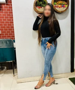 Call Girl Chennai Shreya