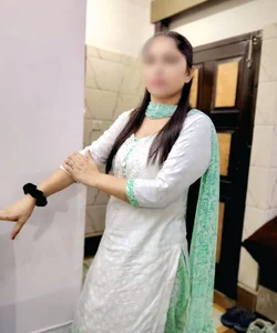 Call Girl Chennai Swati